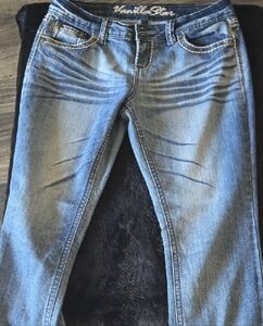 Vanilla Star Blue Ankle Cropped Jeans with Classic Style